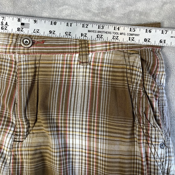 Tommy Bahama Jeans Earth Tone Plaid Cargo Shorts Men's Size 34 Preppy Casual - Picture 3 of 9
